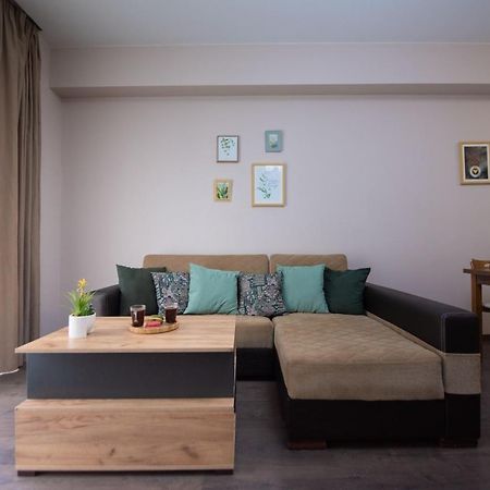 Gg Home - Cozy 1 Bedroom Apartment On Kazbegi Avenue 15 Tbilisi Bagian luar foto