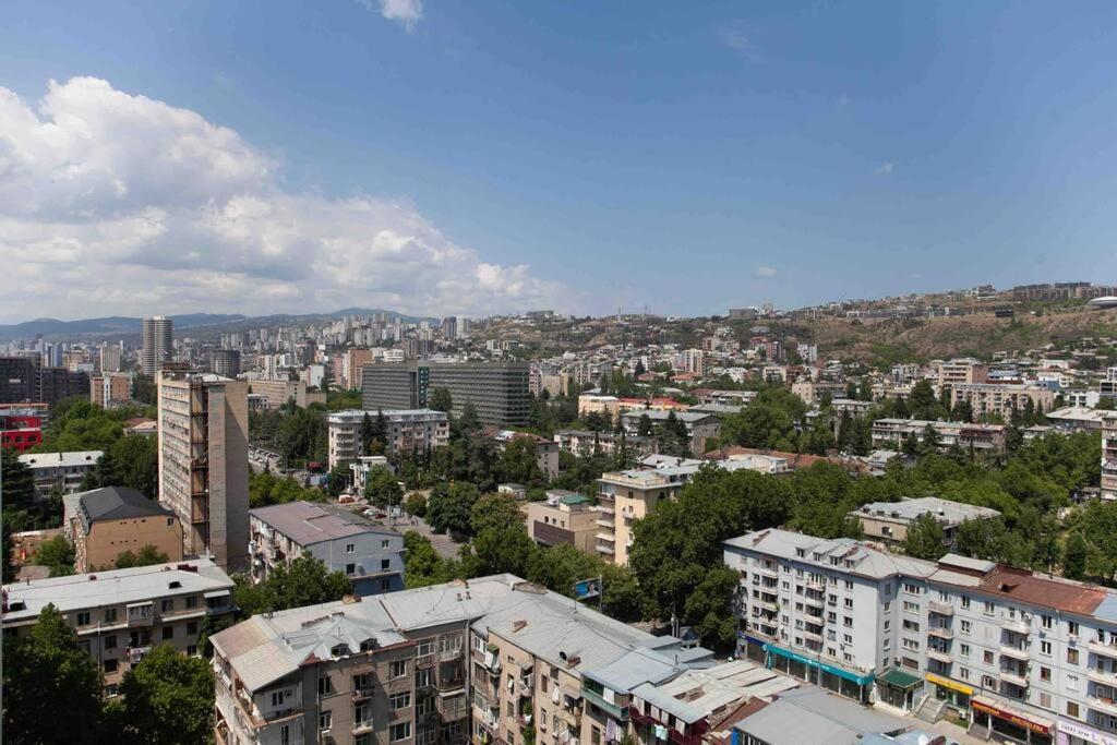 Gg Home - Cozy 1 Bedroom Apartment On Kazbegi Avenue 15 Tbilisi Bagian luar foto