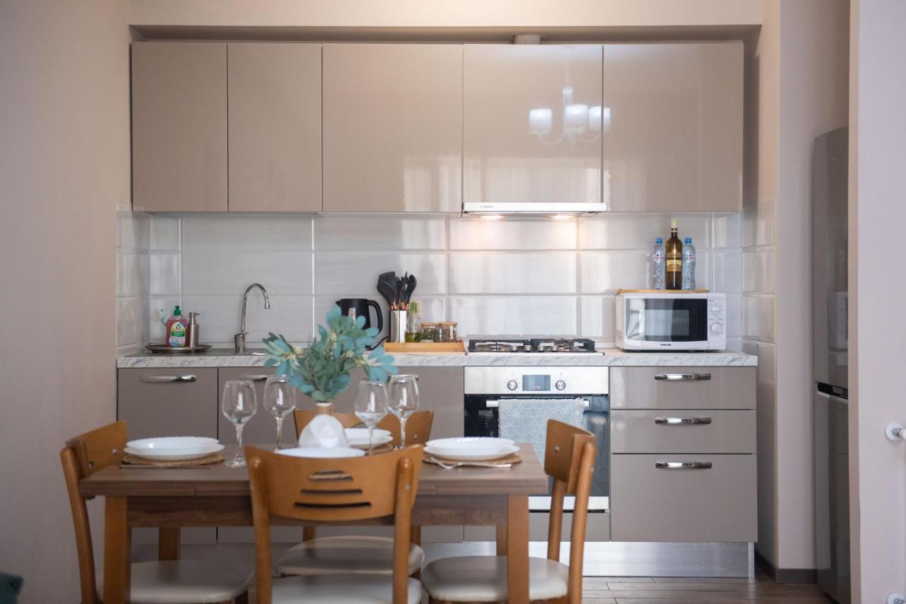 Gg Home - Cozy 1 Bedroom Apartment On Kazbegi Avenue 15 Tbilisi Bagian luar foto