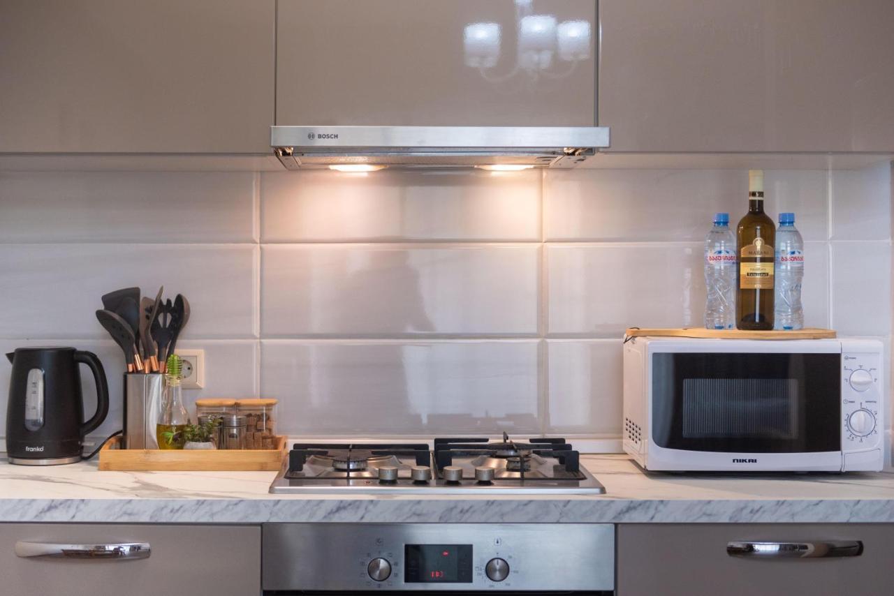 Gg Home - Cozy 1 Bedroom Apartment On Kazbegi Avenue 15 Tbilisi Bagian luar foto